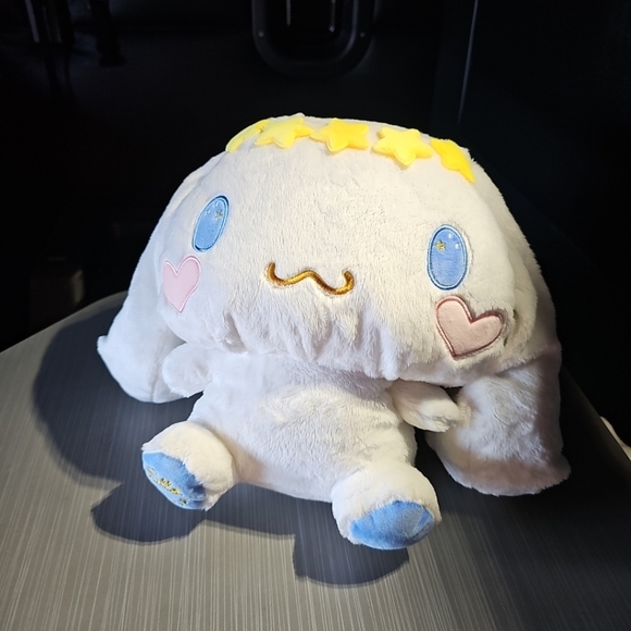 Sanrio Cinnamon Roll Fulla‎ Fun 11" Plush Backpack Cute Design Collectible NWOT - Picture 1 of 10